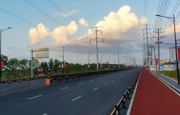 提升改造完成后的春順路，暢安舒美
